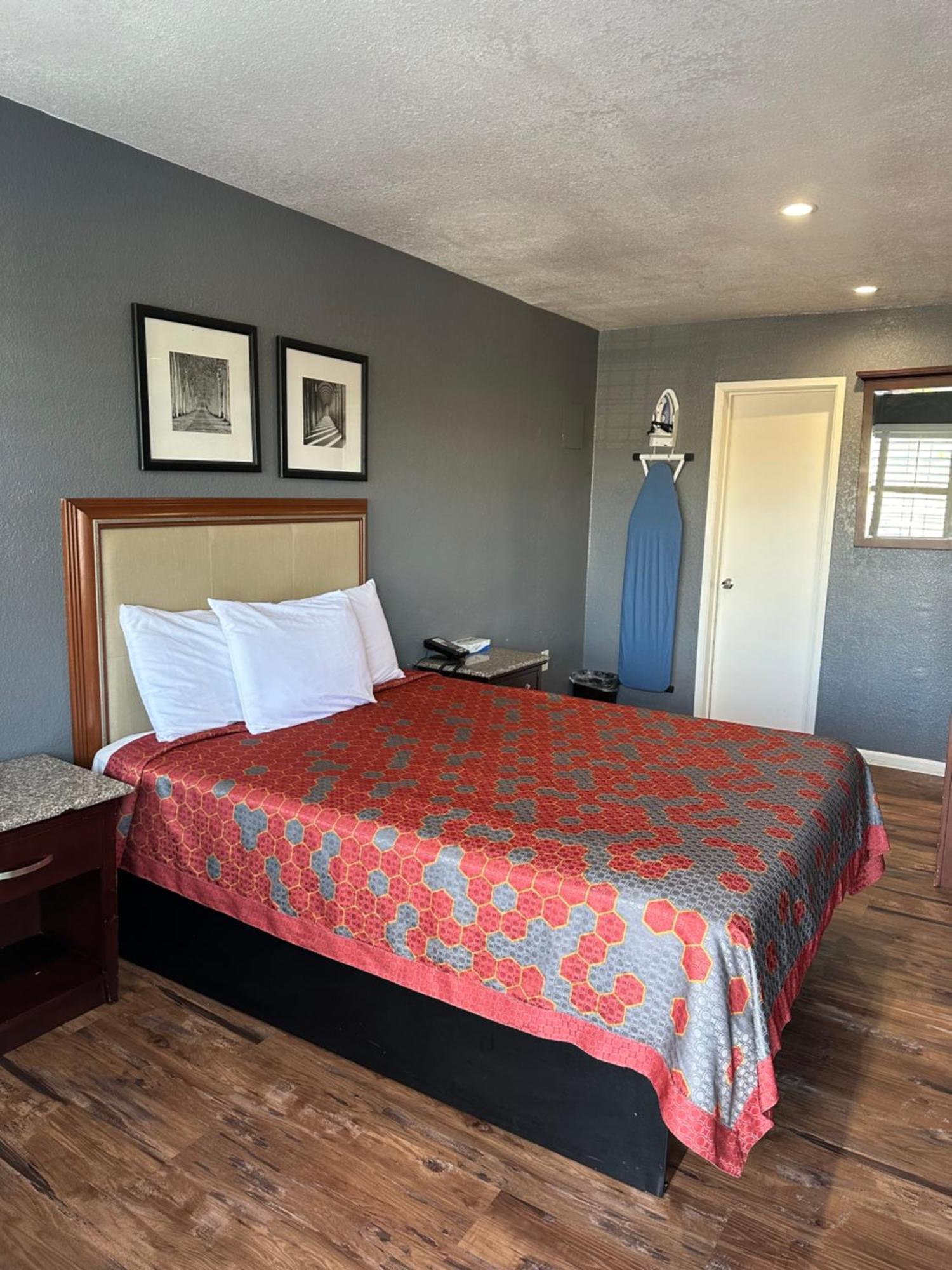 Fireside Inn By The Beach Boardwalk & Bowling Santa Cruz Eksteriør billede