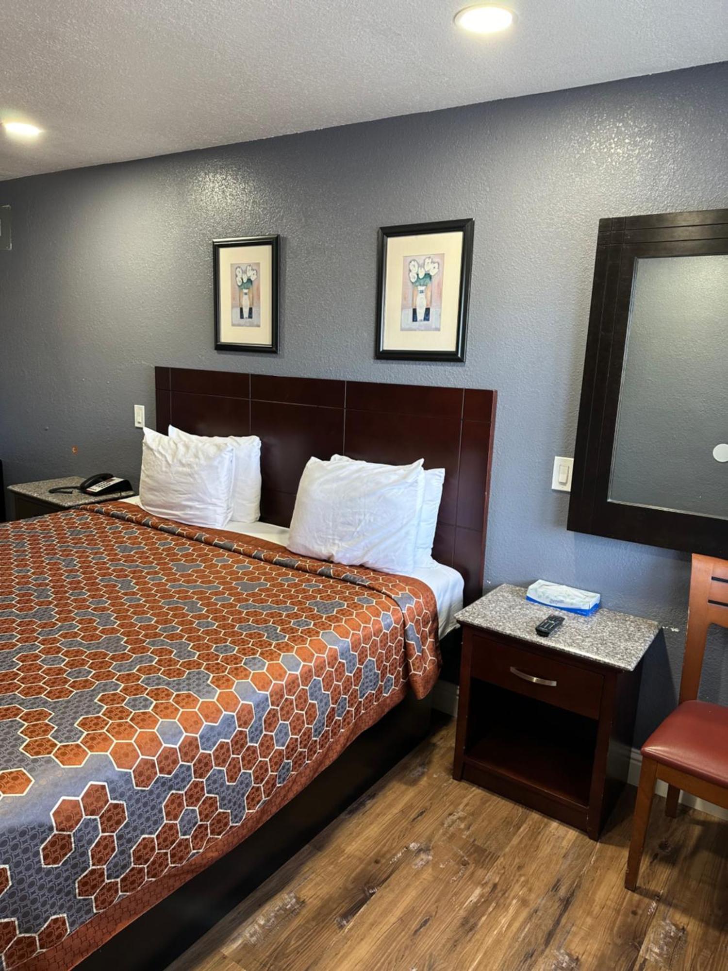Fireside Inn By The Beach Boardwalk & Bowling Santa Cruz Eksteriør billede